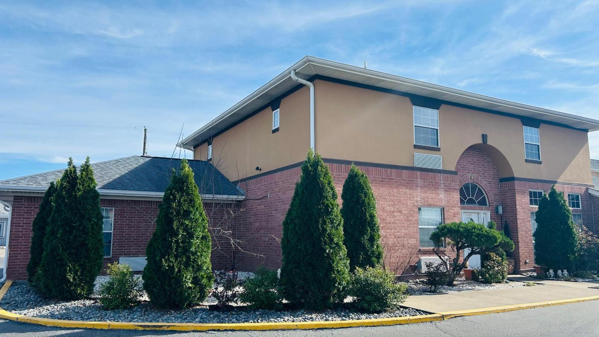 Budget Inn Beebe Екстериор снимка